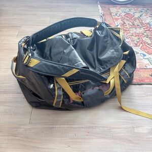 Patagonia Black Hole 70L Duffle NWT